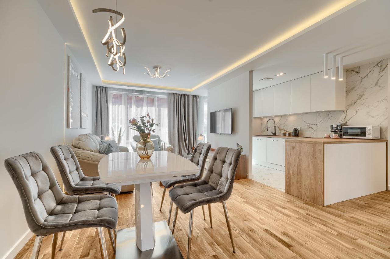 Apartament Prezydencki Bulwary Stare Miasto Apartamenty No 1 Щецин Экстерьер фото